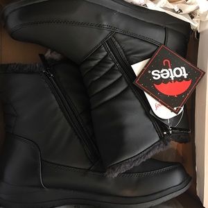 All weather Totes boots waterproof Black size 10
